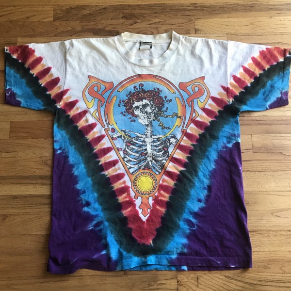 Grateful Dead Tee- front