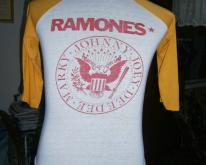  Ramones 3 quater sz S