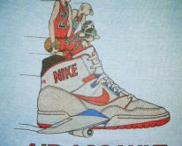  NIKE AIR ASSAULT 