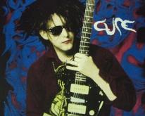  80'S THE CURE SWEATSHIRT