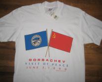 1990 , Mikhail Gorbachev visits Minnesota, M