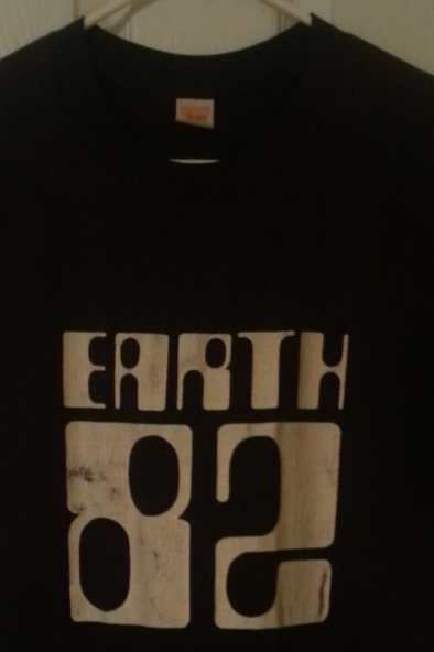 Earth 82 Vintage T Shirt