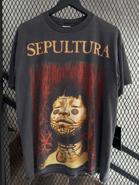 Sepultura Roots 1996 Bluegrape Licensing Tag