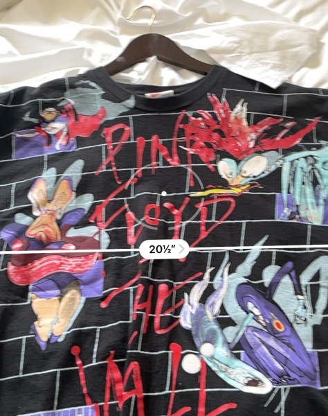 Vintage Pink Floyd The Wall tee- is it legit?