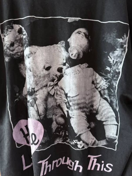Legit check hole shirt