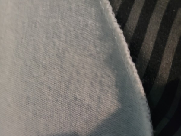 Stitching on bott hem
