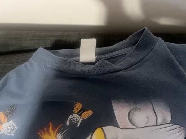 Is this an authentic Aerosmith 9 lives shirt
