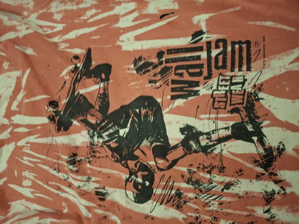 Wall Jam Skate and desert storm tees