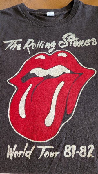 Is this rolling stones tee legit