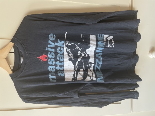 Legit check please - 90s Massive Attack