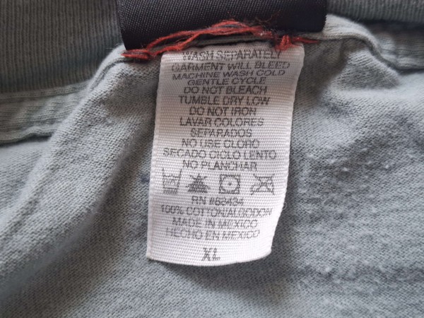 Hello I need a Legit check on a KORN Giant T shirt From 1998