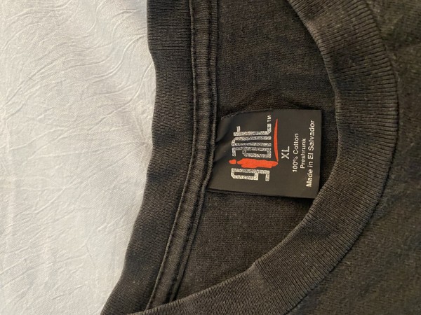 Smashing pumpkins the world is a vampire tee legit check
