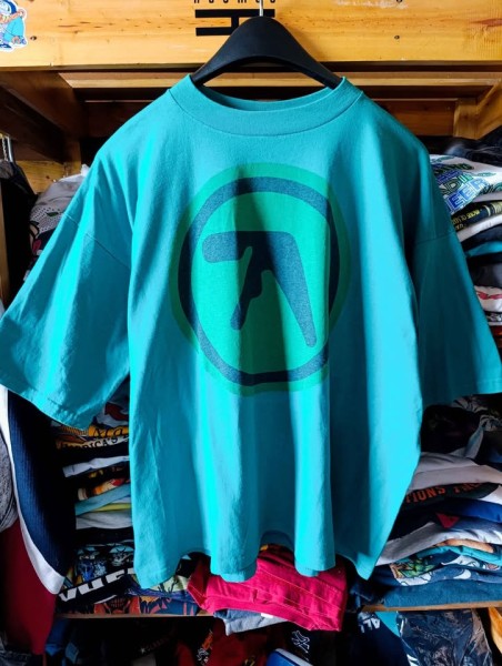 Legit Check on Vintage Aphex Twin Shirt
