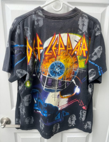 Def Leppard and Green Day Legit Check