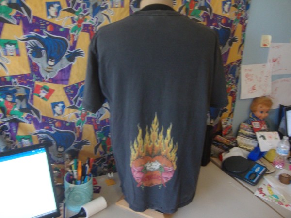 Pls Help me legit check this Metallica Giant Tee