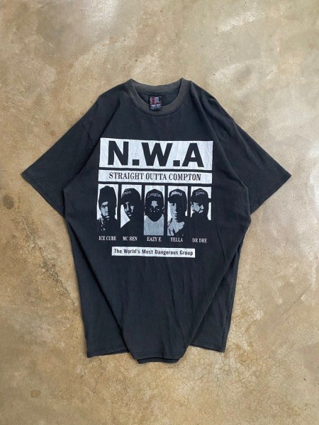 RAP TEE N.W.A (GIANT TAG)