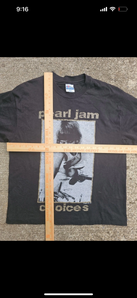 Pearl jam choices  hanes tag