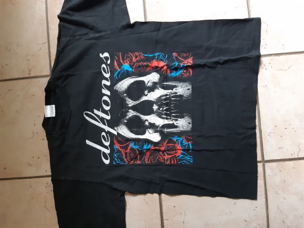Shirt deftones