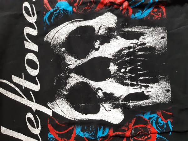Shirt deftones