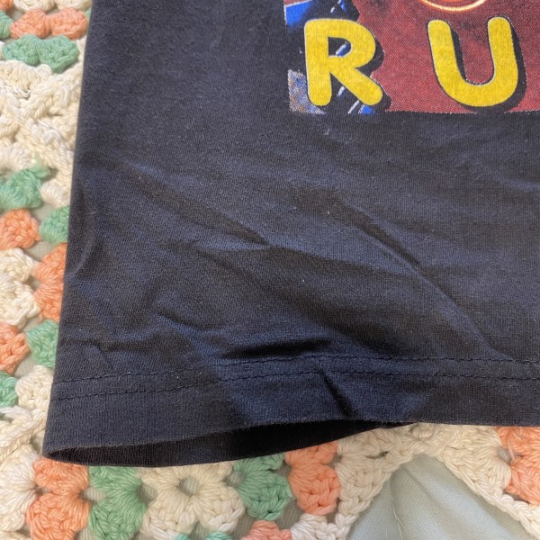 Please help legit check this bootleg rap tee
