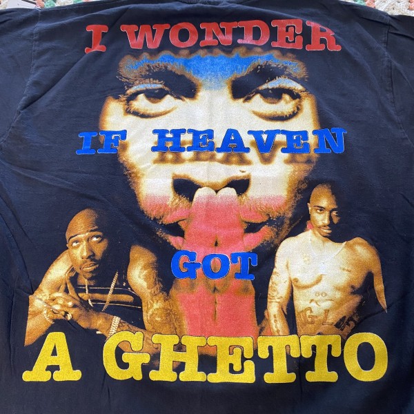 Please help legit check this bootleg rap tee