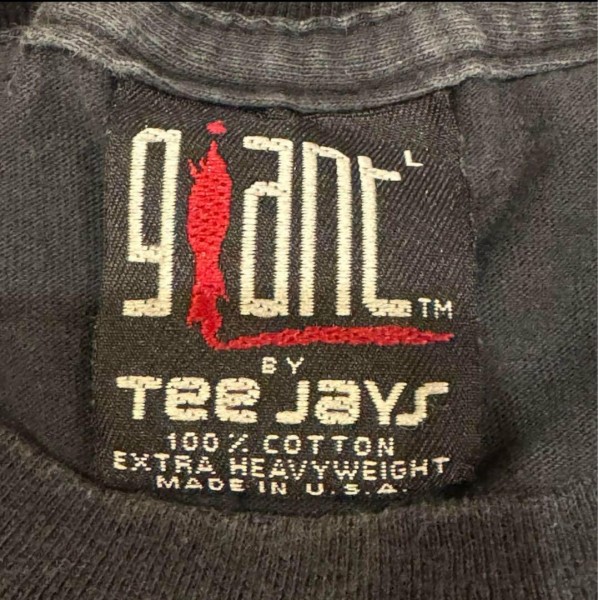 Another Giant tag by tee jays