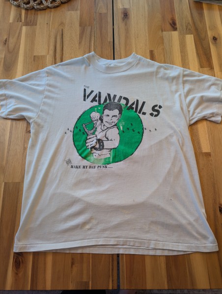 Vandals tee Make My Day punk