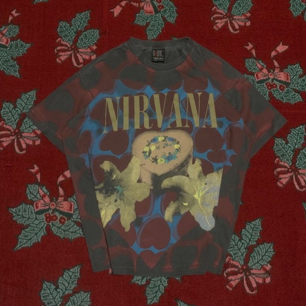 NIRVANA HEARTSHAPE VINTAGE