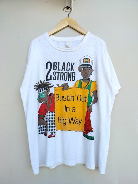 Late 80's/Early 90's 2 Black 2 Strong T-shirt (Faded Tag)