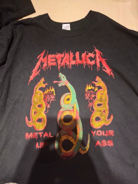 FOTL 90s metallica tee