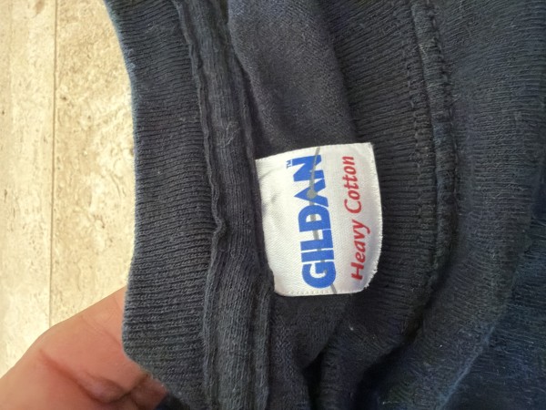 Help please with this Nirvana T Gildan Tag
