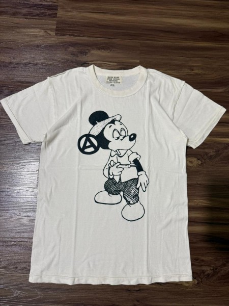 malcolm mclaren x vivienne westwood mickey injecting