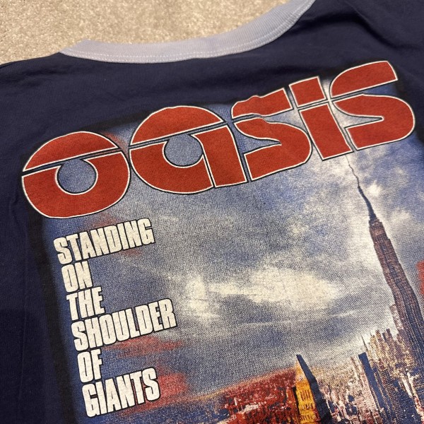 Oasis Giants Tee