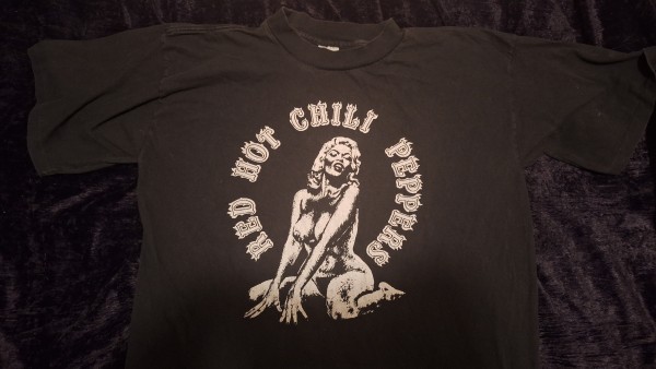 Appraisals : RHCP Marilyn Monroe Fan Club shirt? 80's 90's?
