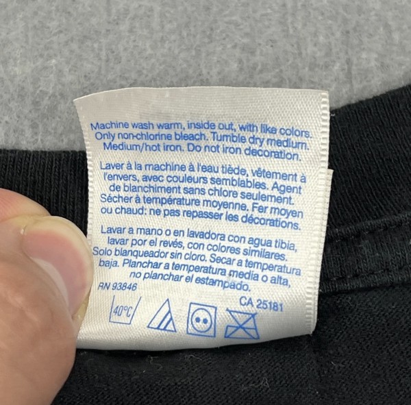 Legit check - gildan tag