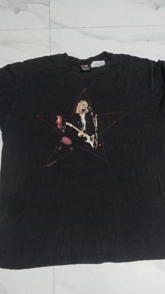 VINTAGE 1996 KURT COBAIN END OF MUSIC TEE