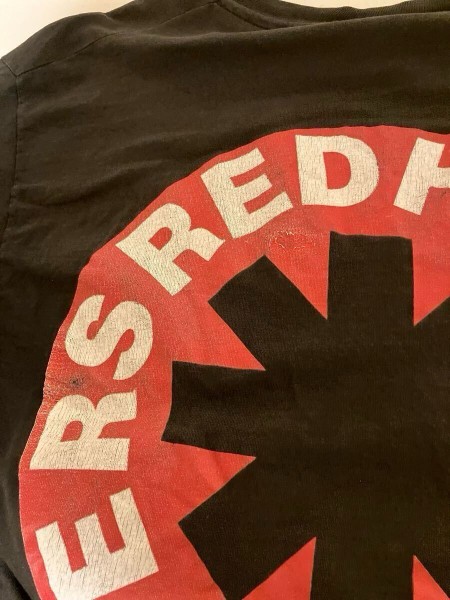 1992 RHCP BSSM Giant Tag Licensed to MoeBeToBlame Music
