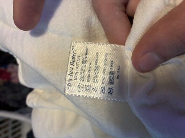 Is this bouncing souls 1996 delta tee real?