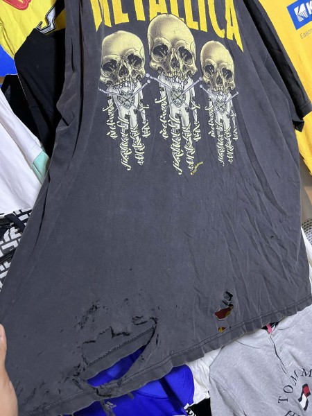 Late 90s Metallica Cut Tag Legit Check