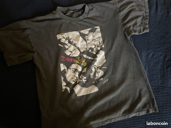 Deee lite tee