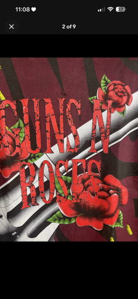 Legit check Guns N’ Roses tee Brockum