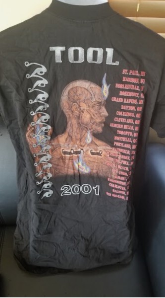 Legit Check Vintage Tool 2001 large concert tour shirt