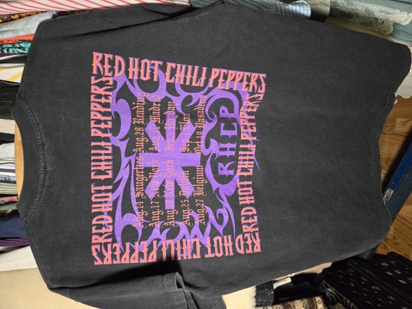 Legit check: Red Hot Chili Peppers Smile