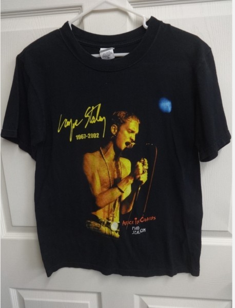 Legit Check 2002 Vintage Layne Staley Memorial Shirt Small