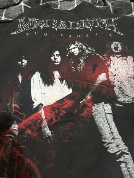 Please help me check this MEGADETH