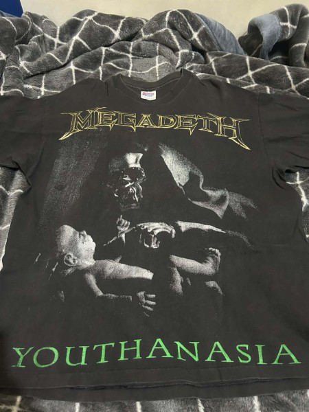 Please help me check this MEGADETH