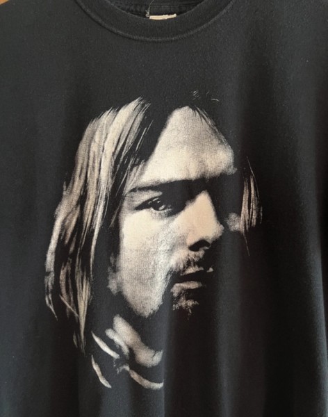 Is this a legit Kurt Cobain Shirt?