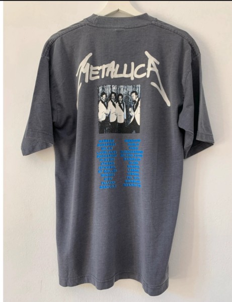Is this Vintage Metallica  “the garage remains the same” 1999 Shirt a legit one?