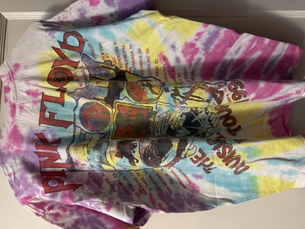 ‘94 Pink Floyd Division Bell tour shirt