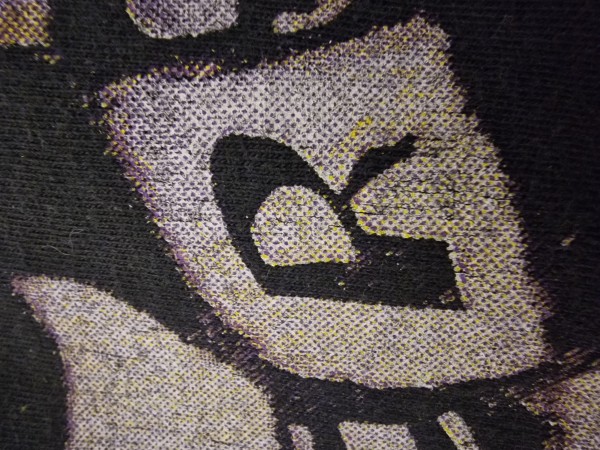 Can you guys check if this 1994 RHCP Tour Smile tee is legit please?
